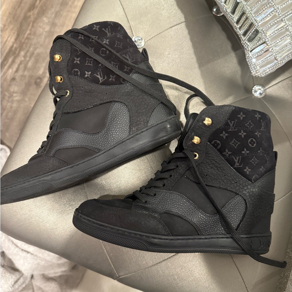 🔥24HR SALE🔥 Authentic Louis Vuitton WedgeBlack High-Top monogram Sneakers - Picture 13 of 13